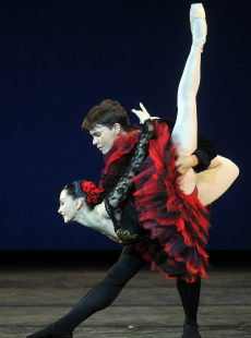 ballet Royal Ballet 1.jpg